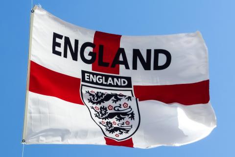 England. The Bengali for "England" is "ইংল্যান্ড".