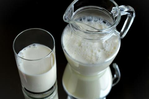 Milk. The Bengali for "milk" is "দুধ".