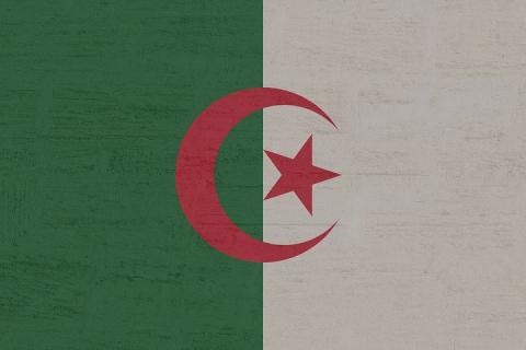 Algerian. The Bengali for "Algerian" is "আলজেরিয়ান্".