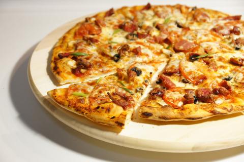 Pizza. The Croatian for "pizza" is "pizzu".