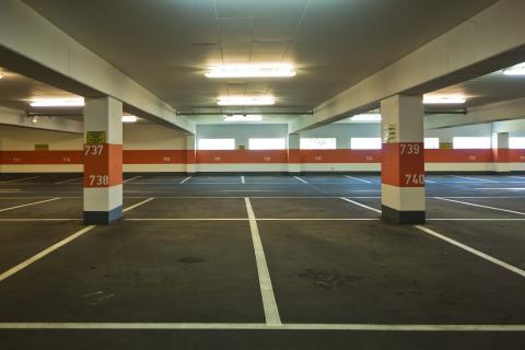 Parking places. The Dutch for "parking places" is "parkeerplaatsen".