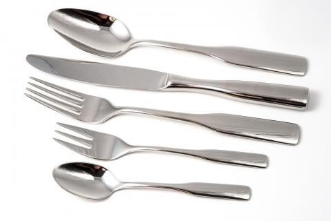 Cutlery. The Dutch for "cutlery" is "bestek".
