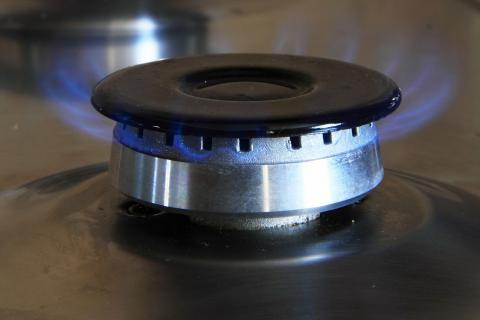 Gas burner. The Dutch for "gas burner" is "gaspit". Gas burner. The Dutch for "gas burner" is "gaspit".