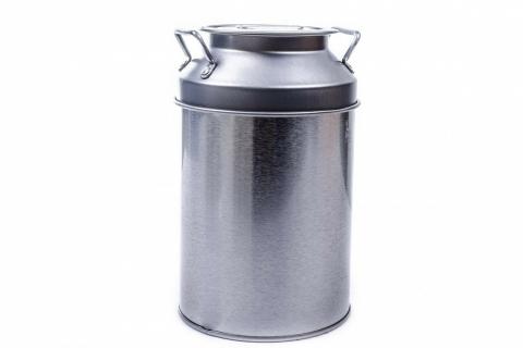 Milk churn. The Dutch for "milk churn" is "melkvat". Milk churn. The Dutch for "milk churn" is "melkvat".