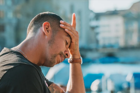 Serious. The Dutch for "serious" is "menens".