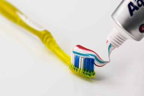 Toothpaste. The French for "toothpaste" is "dentifrice".