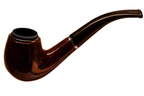 I have a pipe.. The French for "I have a pipe." is "J’ai une pipe.".