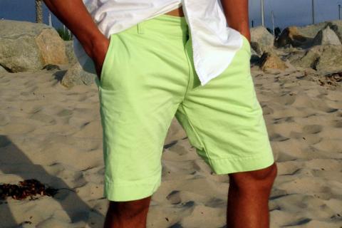 Bermuda shorts. The French for "bermuda shorts" is "bermuda". Bermuda shorts. The French for "bermuda shorts" is "bermuda".