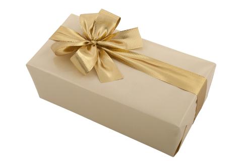 Wrapper. The French for "wrapper" is "emballage".