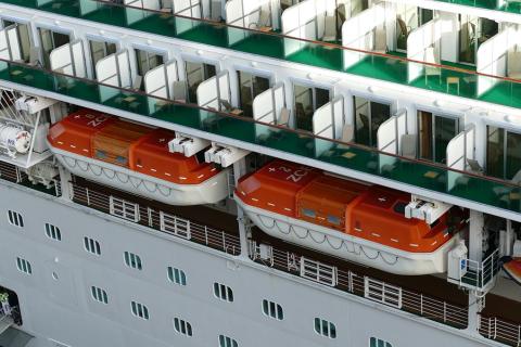 Lifeboat. The French for "lifeboat" is "canot de sauvetage".