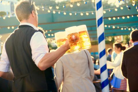 A waiter. The French for "a waiter" is "un serveur".