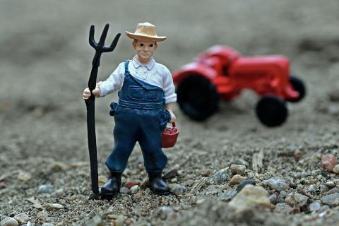 Farmer. The German for "farmer" is "Farmerin".