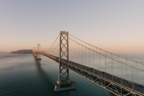 Bridge. The Greek for "bridge" is "γέφυρα".