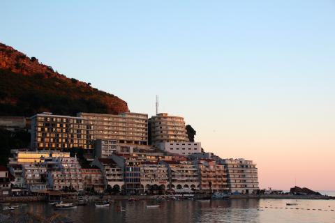 Hotels. The Greek for "hotels" is "ξενοδοχεία".