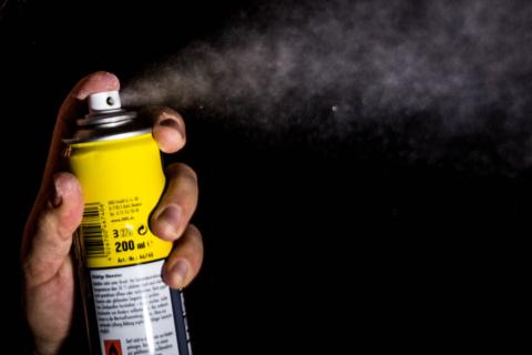 Can. The Hindi for "can" is "कर सकना".