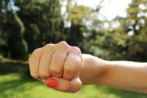 Attacker. The Italian for "attacker" is "aggressore".