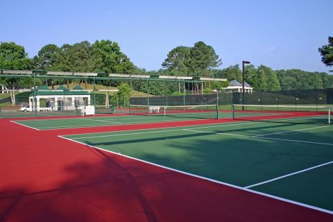 Tennis court. The Thai for "tennis court" is "สนามเทนนิส".