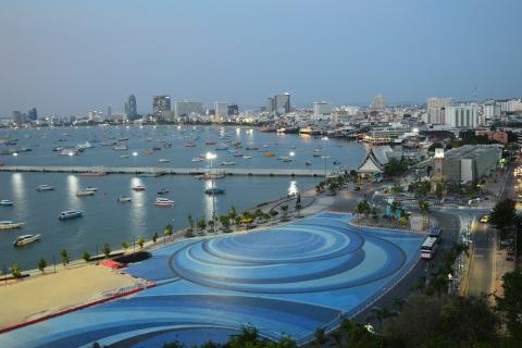 Chon Buri (city in the east of Thailand). The Thai for "Chon Buri (city in the east of Thailand)" is "ชลบุรี". Chon Buri (city in the east of Thailand). The Thai for "Chon Buri (city in the east of Thailand)" is "ชลบุรี".