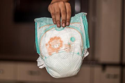 Diaper. The Thai for "diaper" is "ผ้าอ้อม". Diaper. The Thai for "diaper" is "ผ้าอ้อม".