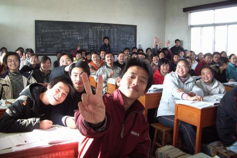 Students in a classroom. The Thai for "students in a classroom" is "นักเรียนในห้องเรียน".