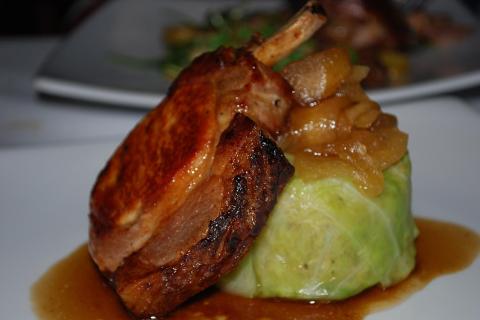 Roast pork with a cabbage roll. The Thai for "roast pork with a cabbage roll" is "หมูย่างกับกะหล่ำปลีม้วน". Roast pork with a cabbage roll. The Thai for "roast pork with a cabbage roll" is "หมูย่างกับกะหล่ำปลีม้วน".