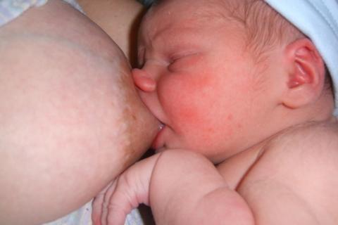 To breastfeed; to suckle. The Thai for "to breastfeed; to suckle" is "ให้นม". To breastfeed; to suckle. The Thai for "to breastfeed; to suckle" is "ให้นม".