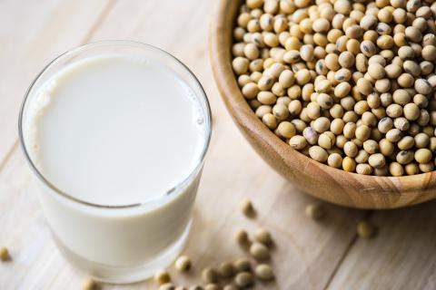 Soy milk. The Thai for "soy milk" is "นมถั่วเหลือง".