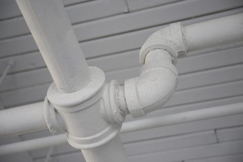 Water pipe. The Thai for "water pipe" is "ท่อน้ำ". Water pipe. The Thai for "water pipe" is "ท่อน้ำ".