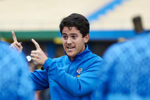 Coach. The Thai for "coach" is "โค้ช". Coach. The Thai for "coach" is "โค้ช".