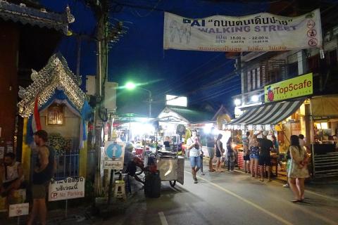 Walking street. The Thai for "walking street" is "ถนนคนเดิน".